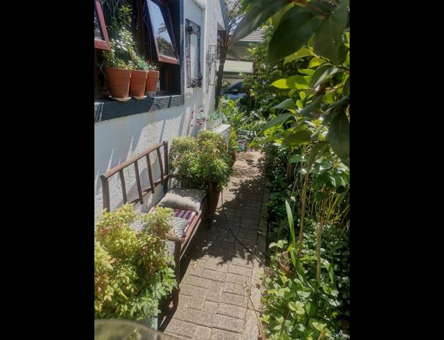 2 BEDROOM TOWNHOUSE FOR SALE IN VAALPARK